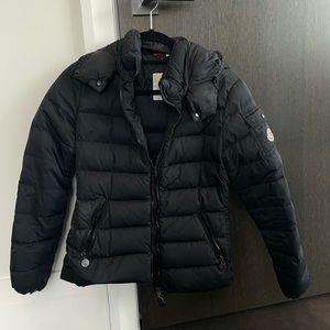 MONCLER Matt black Puffer size 0